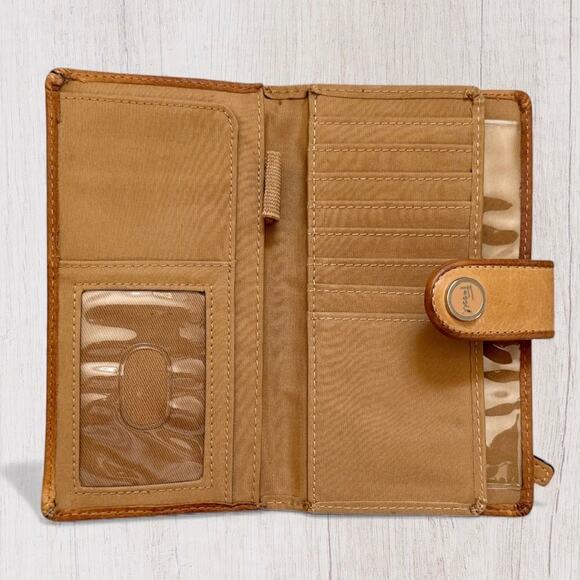 Fossil Tan Genuine Leather Perforated Clutch Wallet Snap-Tab - Picture 5 of 10